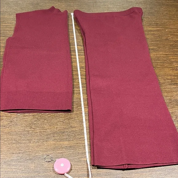 Chic Burgundy Sleeveless Sweater and Pant Set - Picture 13 of 13